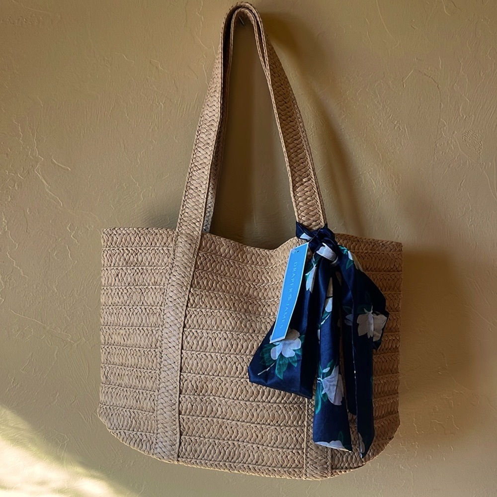 NWT straw bag
